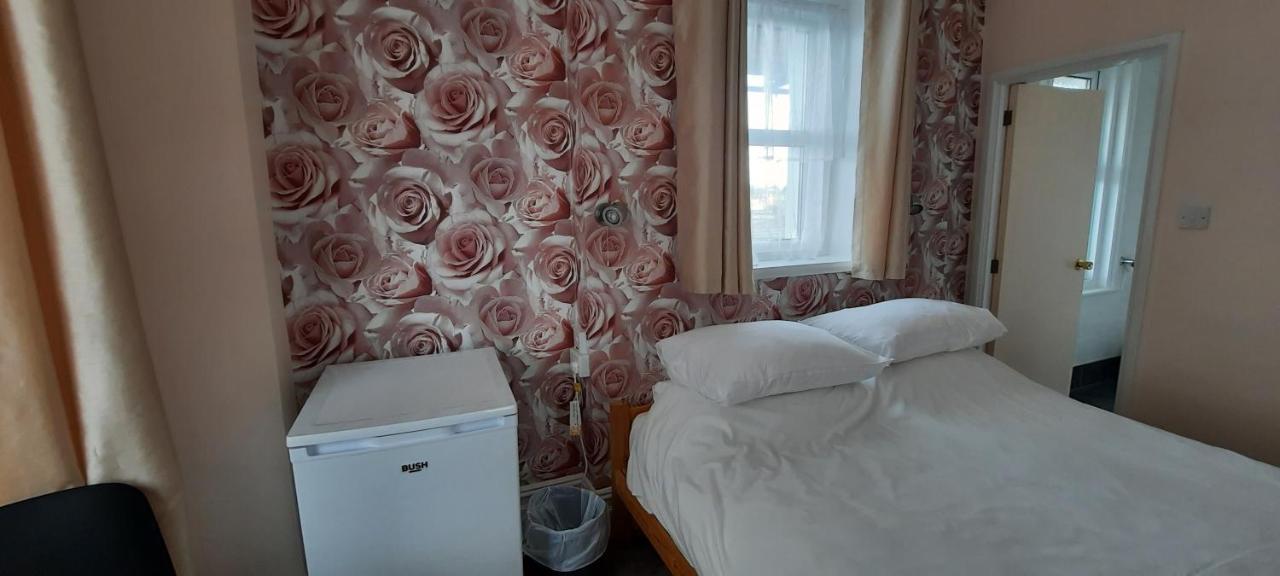 Dolphins Hotel Μπόρνμουθ Εξωτερικό φωτογραφία